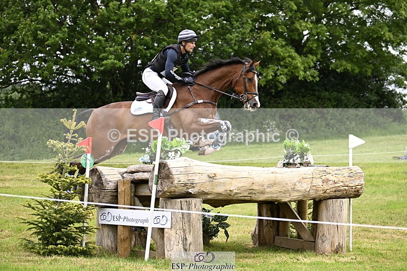 250524A-121055-09670 - B-318-Alexander.Bragg-SHANNONDALE.CONNOR