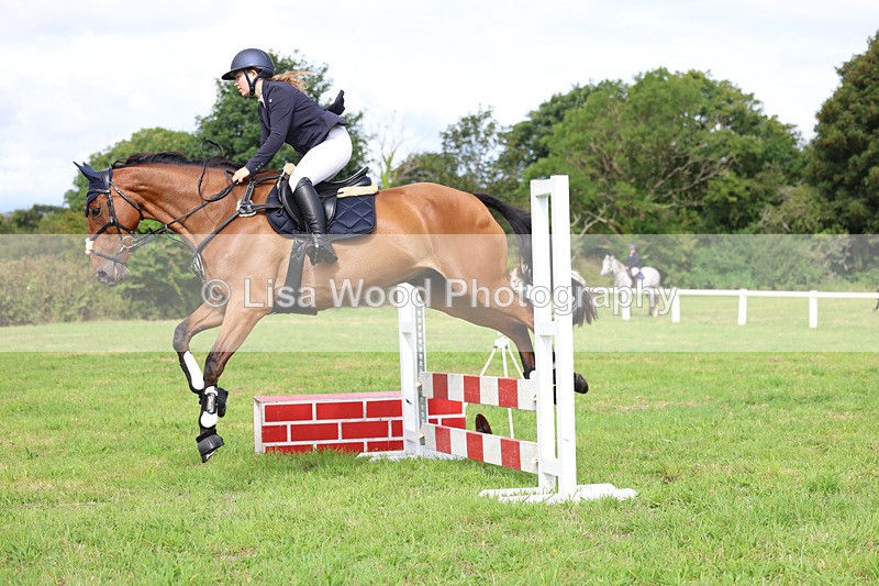 3E7A5747 - Class 2: 70cm Juniors and Seniors