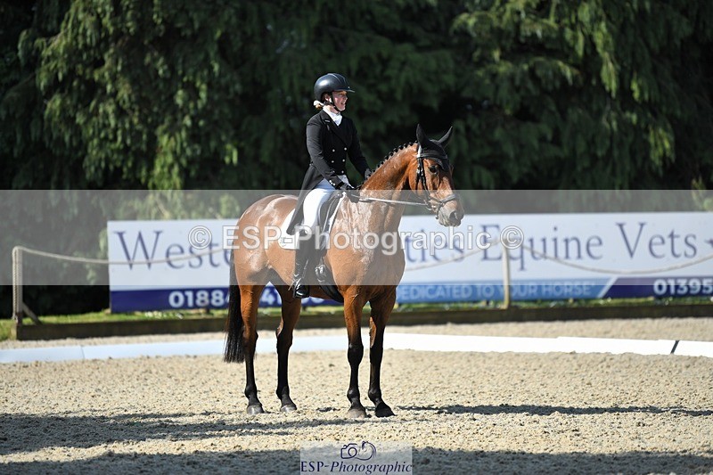 230525-093615-01633 - 306-JELSON-Lucy_Collecott-WEDTrotUp+DR