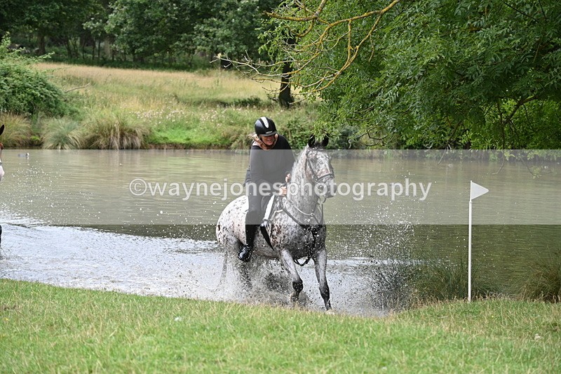 WJ7_2799 - Time at Water 11:37 to 12:13