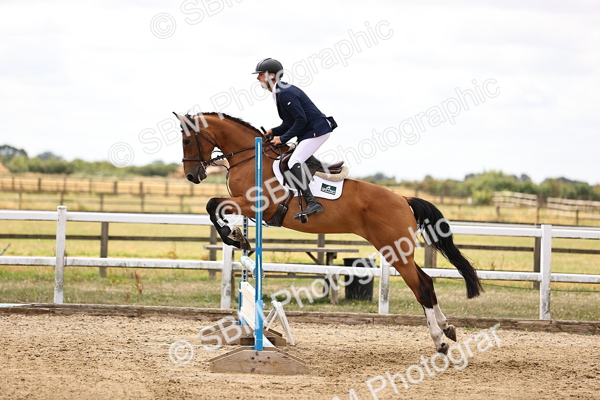 SBM_004132 - Class 3 -  Senior British Novice - 90m Open