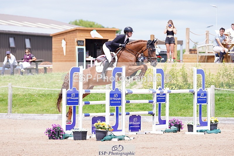 240802A-124350-04473 - Cls 17 Grade C Champs