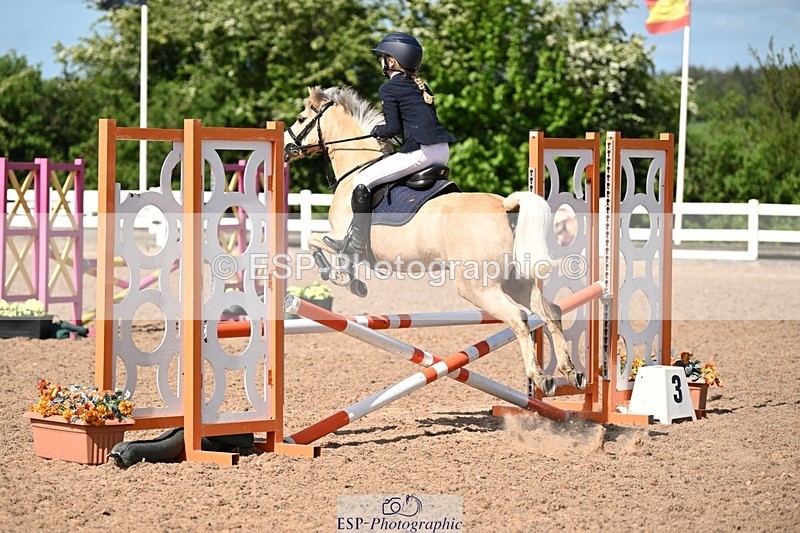 250504-104128-02154 - Cls 15+16 Club and Schools 70cm