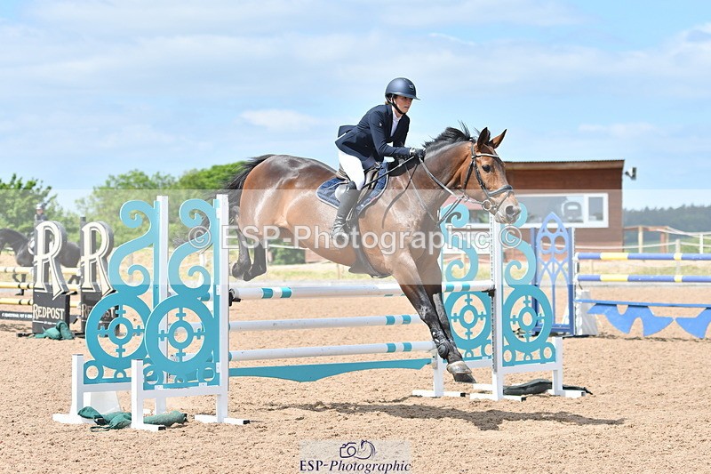 240609A-114418-04719 - Cls 17 Snr 1.05m Open