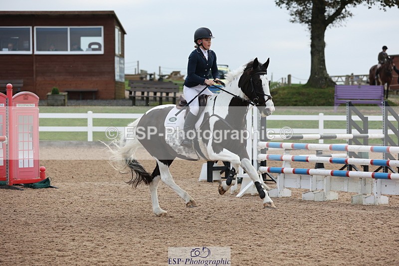 241101A-083819-00328 - FRI Cls 2 British Novice and 90cm Open