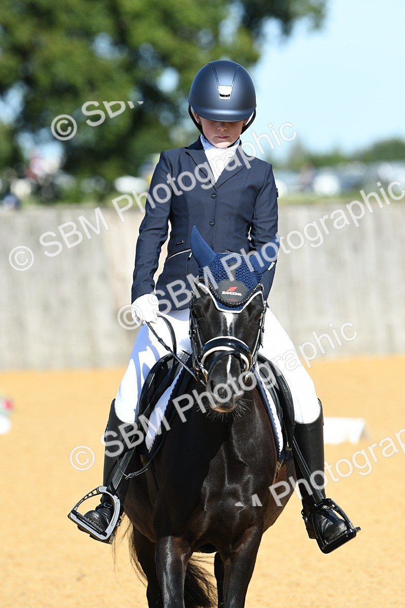 SBM_16332_D4 - Small Tour Championship - Intro B - Emma G.