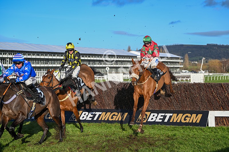 141224-Race 3-Getbazoutofhere-1712 - Race 3