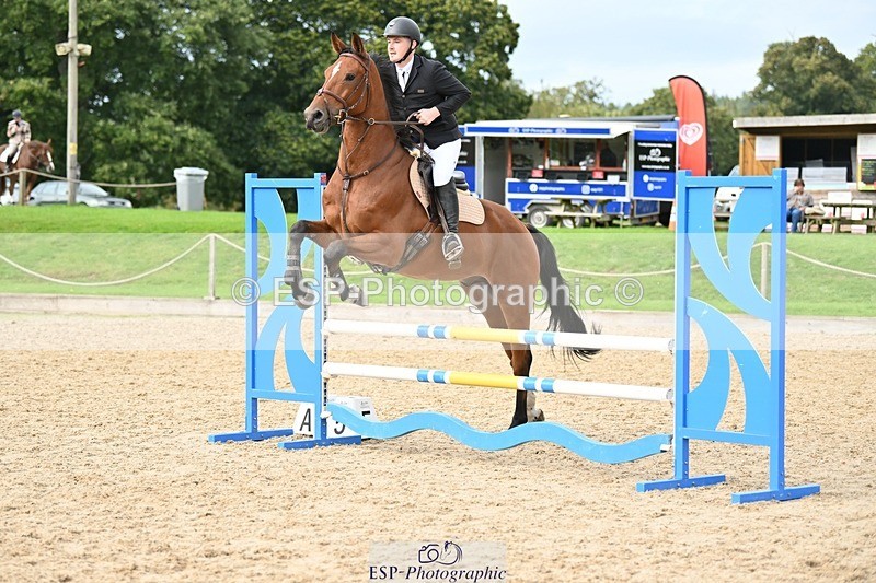 230930-153102-01135 - Cls 8 90cm Club