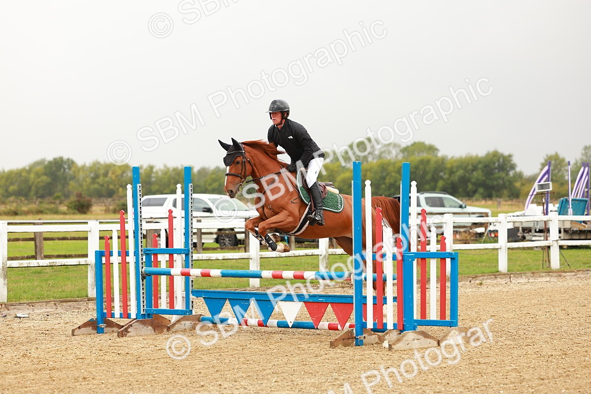 SBM_000132 - Class 1 - Clear Round