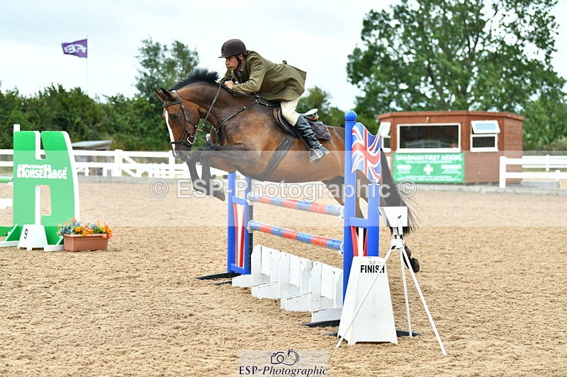 230730A-145312-10485 - Cls 35 1.05m Amateur Quali