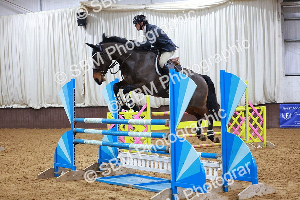 SBM_002292 - Class 5 - Senior Foxhunter 1.20m