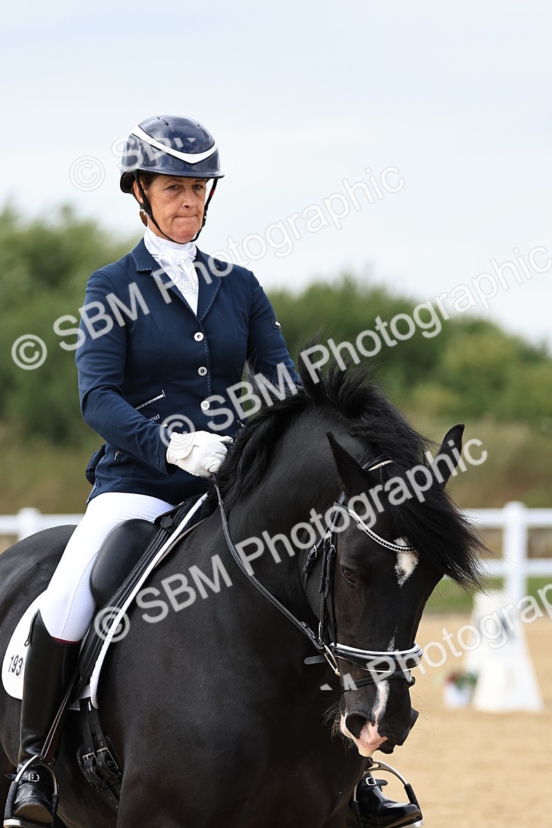 SBM_014269 - Class 6 - Elementary 53 - 15.44-17.04