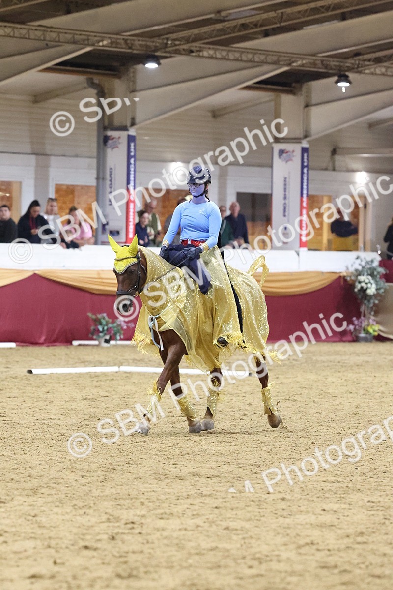 SBM_09746 - Class 52 Strictly Fancy Dress-Age
