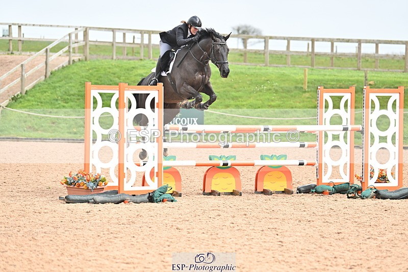 240405A-124357-01308 - Cls 3 Foxhunter