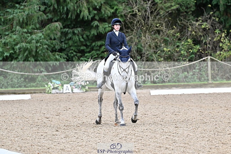 251022A-150559-00465 - B-109-Zoe.Davies