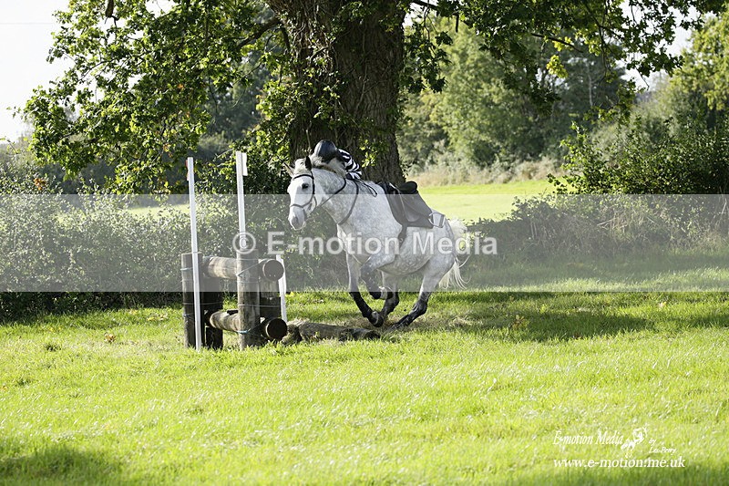  WWHT 171021 3272 - Intermediate (0.90m)  17/10/21