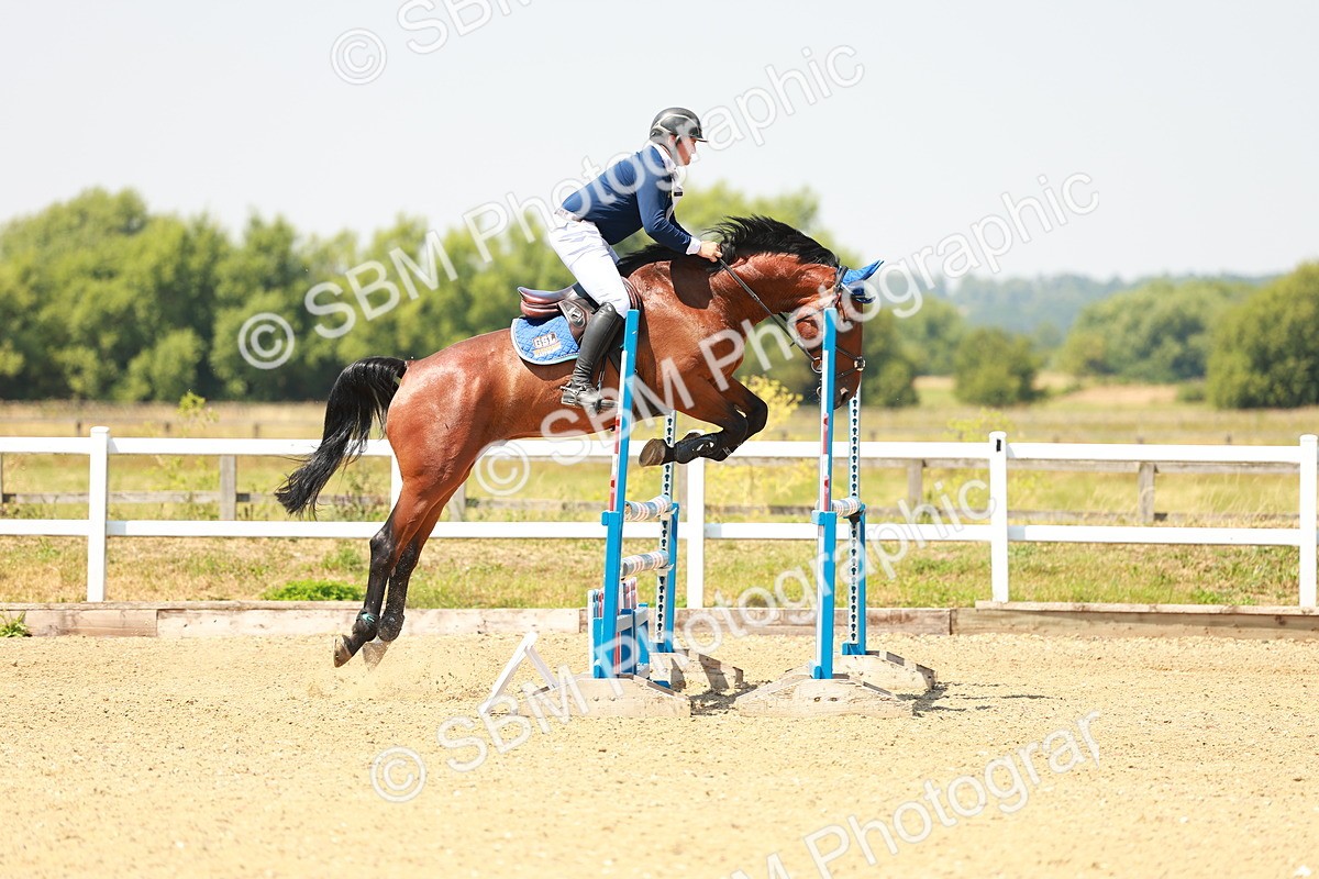 SBM_001430 - Class 4 - Senior Newcomers - 1.10m