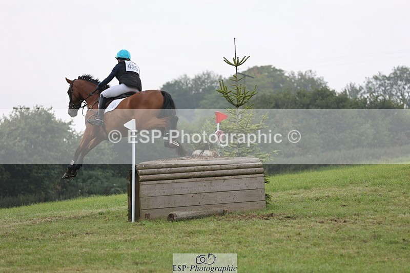 240901A-133717-09344 - 425-Selina.Milnes-SILVERTEAL.JD