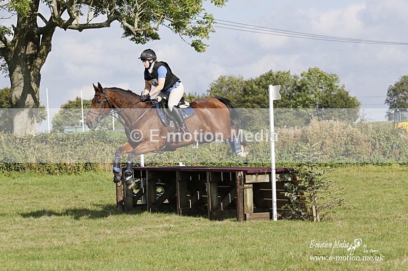  WWHT 171021 3263 - Intermediate (0.90m)  17/10/21