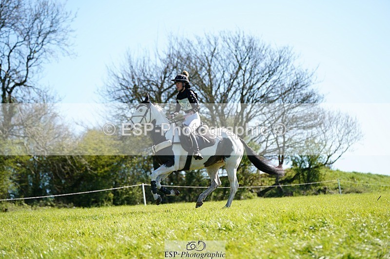 260419-101920-09225 - M-606-Sophie.Clay