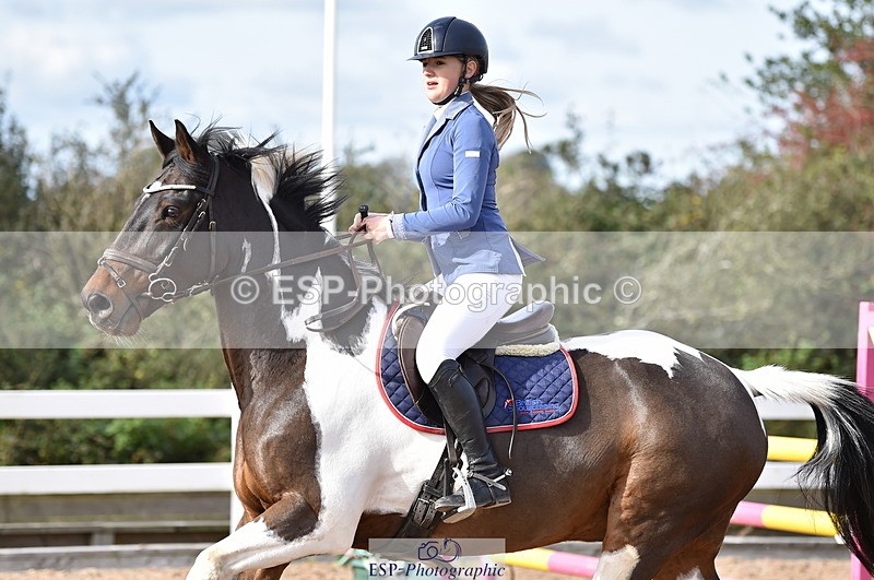 231015A-131022-08225 - Cls 25 95cm Amateur Q 2nd R