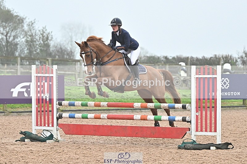 241103A-111223-06930 - SUN Cls 18 British Novice and 90cm Open