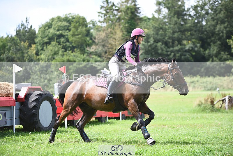 240804-120526-12625 - 367-Florrie_Ball-POLMARK_JAY_WALK