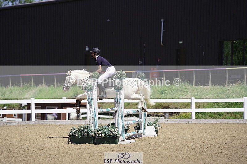 230624A-125508-01440 - Cls 24 Pony Discovery & 90cm Open