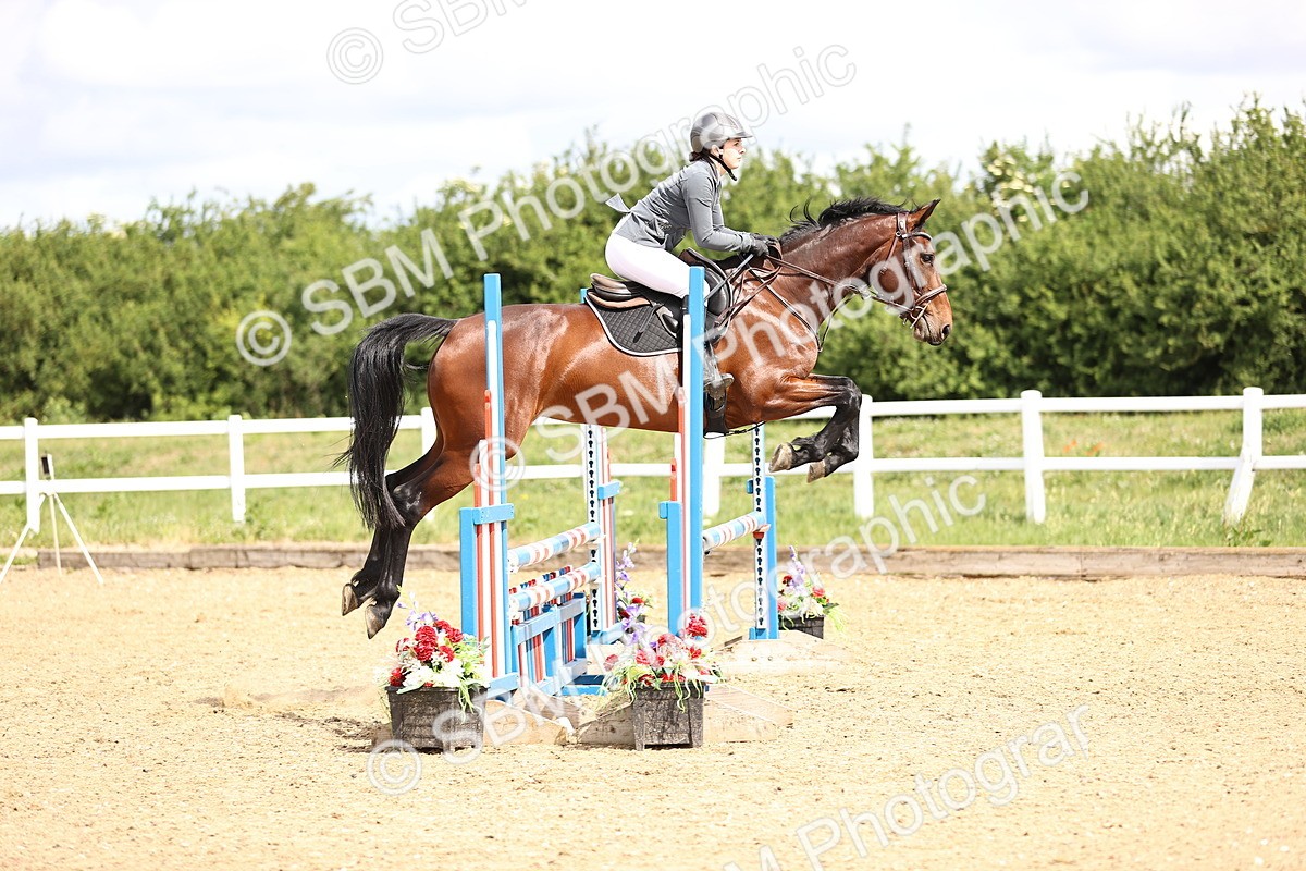 SBM_006209 - Class 16 - Senior British Novice - 90cm