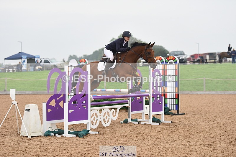 230916A-153118-05366 - Cls 18 Snr 95cm Derby