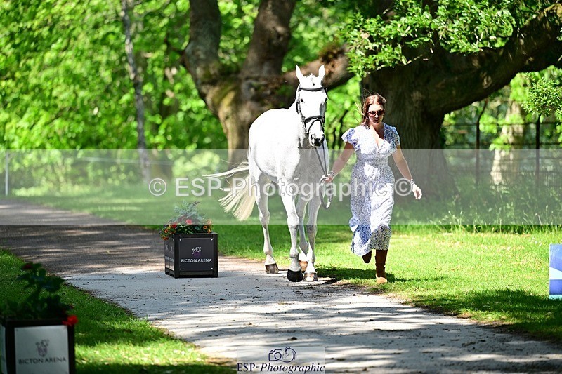 260527A-150916-00892 - C-353-Sophie.Hodgson