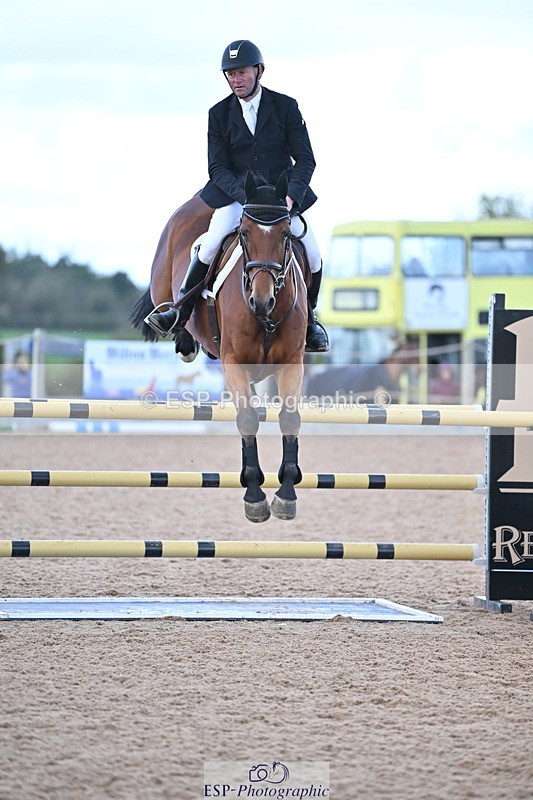 231014A-122932-04579 - Cls 19 1.15m Members Cup