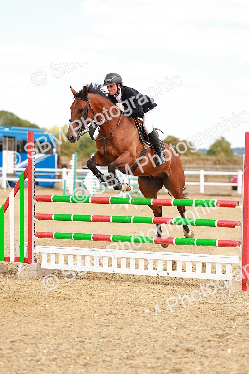SBM_007001 - Class 4 - Senior British Newcomers - 1.10m