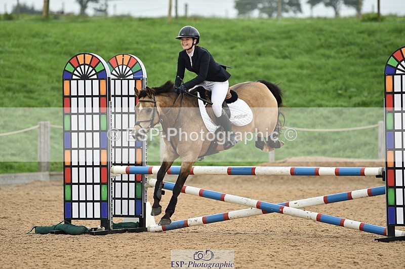 230902A-113600-00767 - Cls 2B Pony Small 80cm