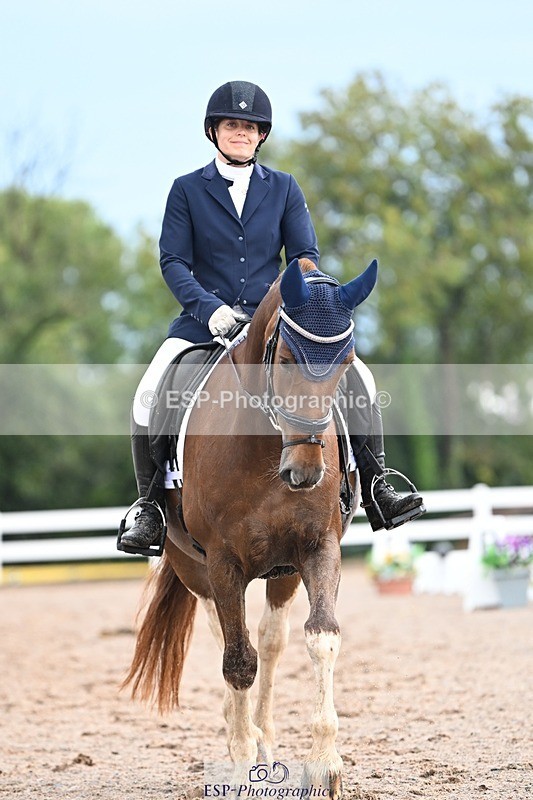 250907-105707-07055 - 017-Natalie.RosewarnePenpont.Fancy.That