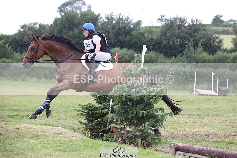 230625-105410-01477 - XC 90cm 9.45 to 11.00