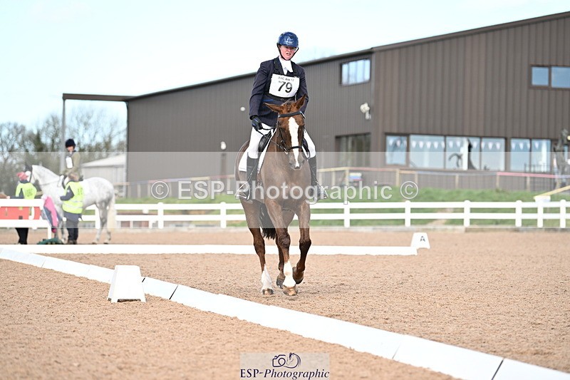 240324A-140125-03807 - Novice 27, 12.30 to 13.50