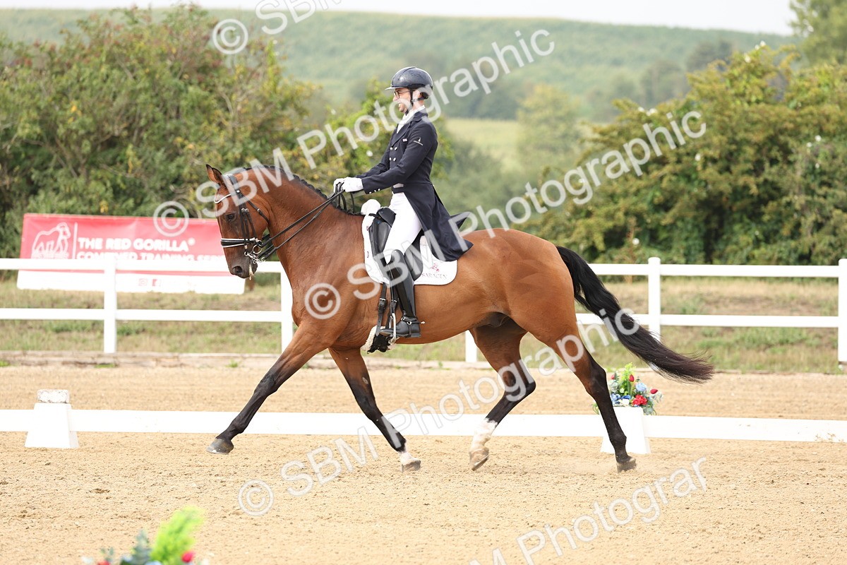 SBM_008254 - Class 10 - FEI INT I - 16.10-16.50