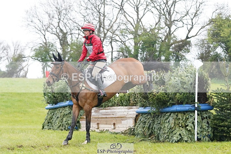 250418-142046-05245 - 260-Henrietta.Ewell-UNIQUE.VAN.DE.VLASBLOEMHOEVE