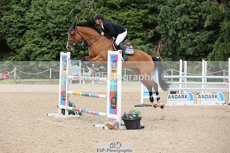 240711-160133-29248 - Cls 124 Foxhunter