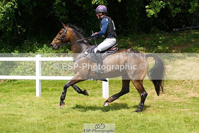 230528-134938-17456 - 457-FRIENDSHIP_VDL-Aaron_Millar-XC