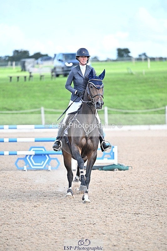 250924-115710-00175 - Cls 3 Snr 1.05m Open