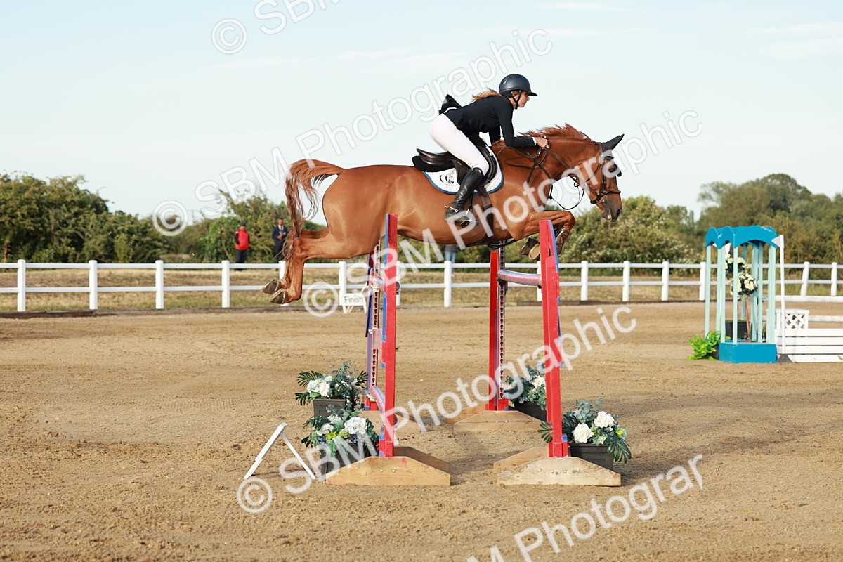 SBM_009036 - Class 6 - National 1.30m 1.40m Open Handicap