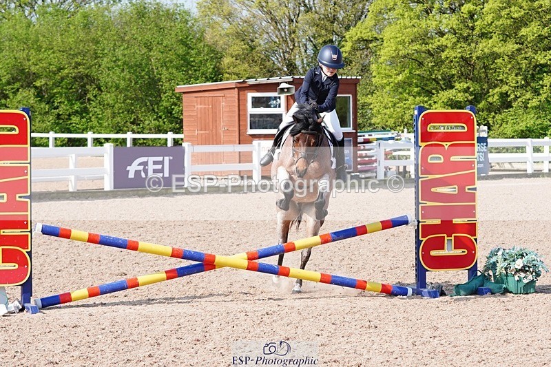 250503-093334-00098 - Cls 16 Clear Round 40cm and 50cm