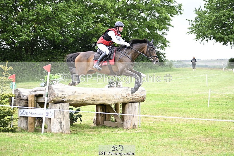 250524A-131851-10349 - B-373-Ben.Lee.Liles-FINCH.FANCY