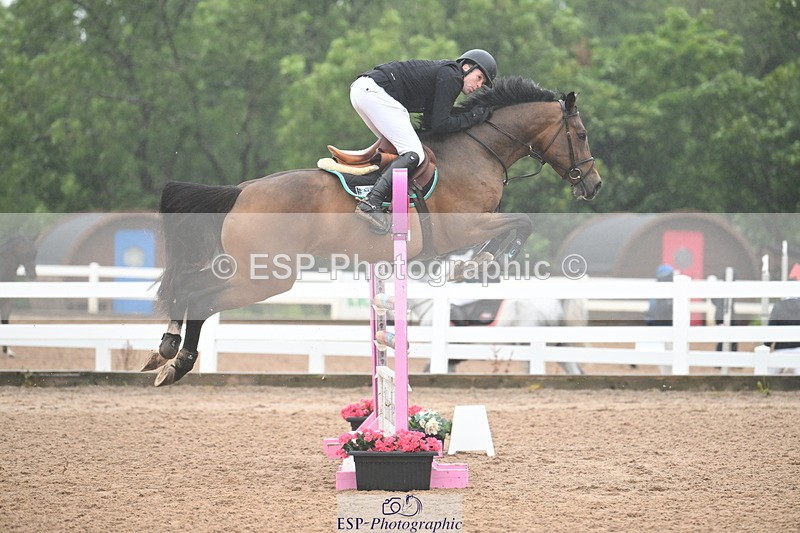 240720A-112934-14484 - Cls 11, 1 Star Bronze Tour 1.15m