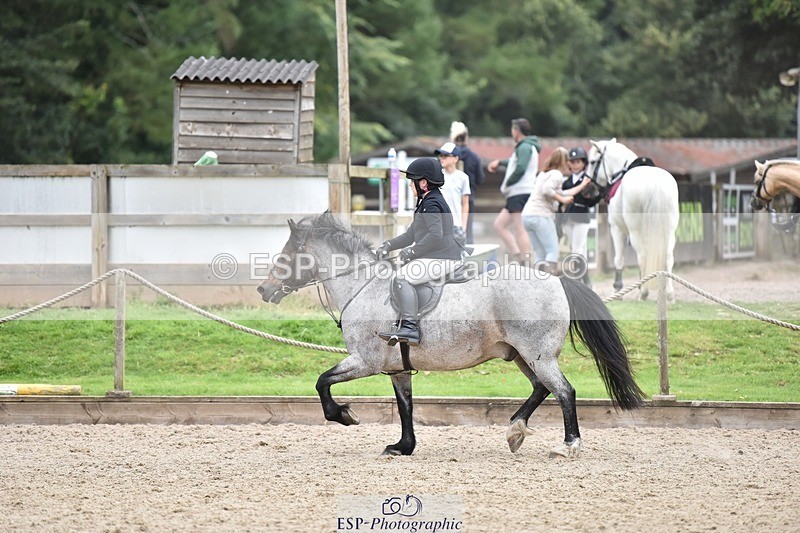 240802-125208-04686 - 70cm Round 2