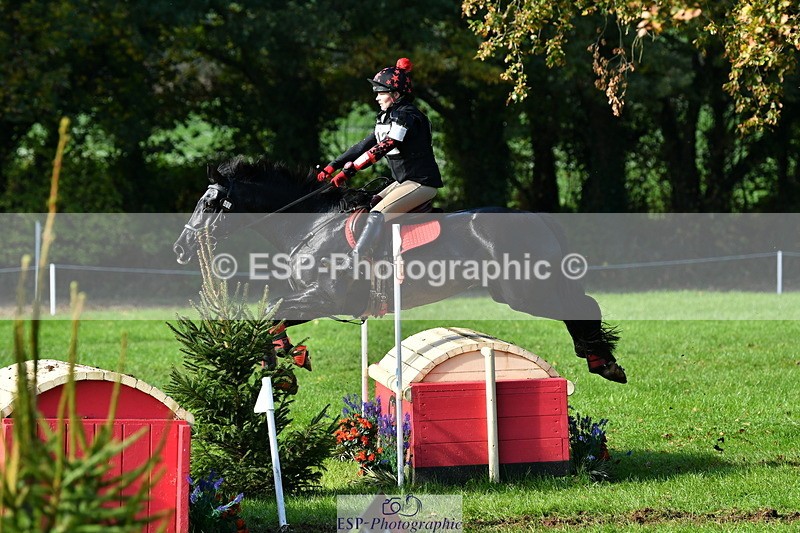 251025A-121609-19607 - F-413-Lucy.Jowett