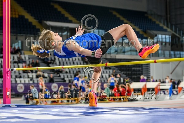 CombiMast25-913147 - Field Female