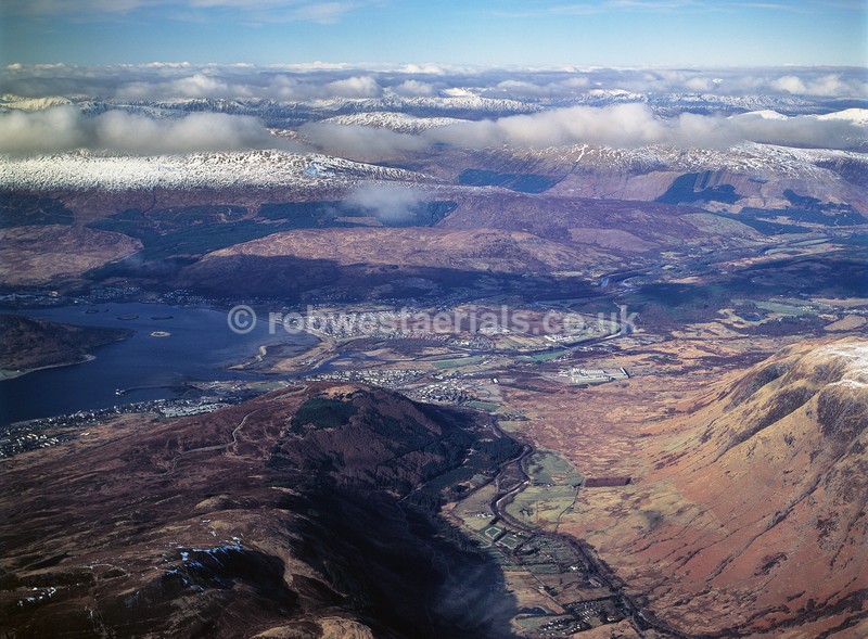 aerial pictures of Scottish west coast coastal towns tourist attractions of Scotland